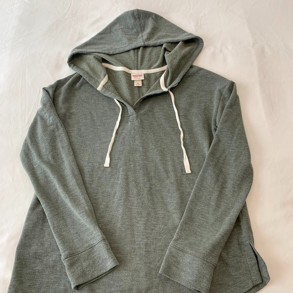 Mossimo Supply Hoodie (Women's M)